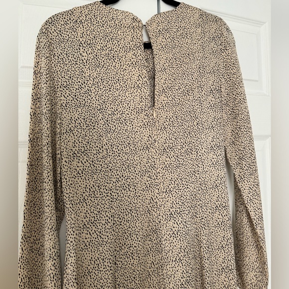 Zara dress - Picture 2 of 3